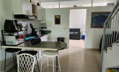 SE VENDE CASA EN VILLAS DE BOSQUEMAR MALIBU CON TERRAZA Y PISCINA