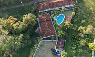 SE VENDE CASA EN VILLAS DE BOSQUEMAR MALIBU CON TERRAZA Y PISCINA
