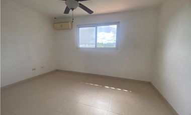 Alquiler de Casa Dúplex vacia en PH Villas del Pinar Arraiján – LH