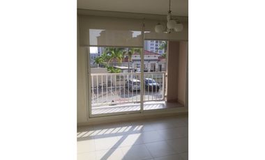 Alquiler Apartamento PH Torres de Versalles