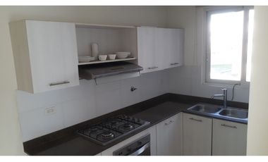 Alquiler Apartamento PH Torres de Versalles