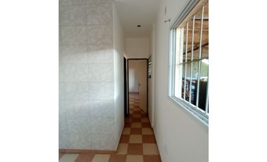 Alquilo departamento en Merlo Norte