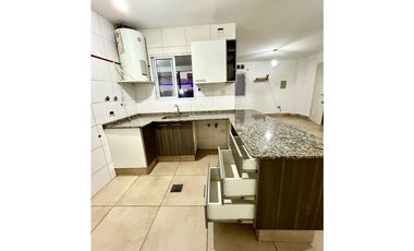 Alquilamos departamento 2 habitaciones sobre San Martín, Las Heras