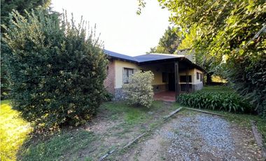 CASA EN EXCELENTE UBICACION
