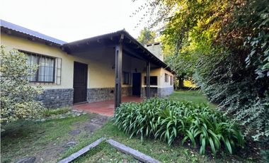 CASA EN EXCELENTE UBICACION