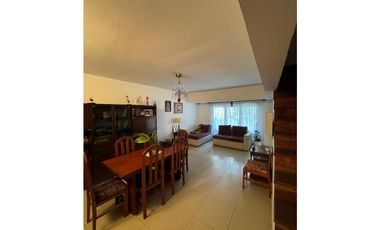 CHALET DE 6 AMBIENTES CON QUINCHO - BARRIO LOS PINARES