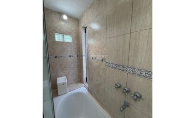 VENTA EN BLOCK DE 2 CASAS EN COSTA AZUL