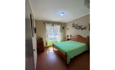 VENTA EN BLOCK DE 2 CASAS EN COSTA AZUL