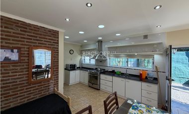 VENTA EN BLOCK DE 2 CASAS EN COSTA AZUL