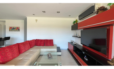 Departamento 3 ambientes a 100 mts del mar. Piscina. Cochera. Baulera