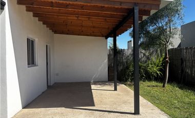 SE ALQUILA DEPTO 1 DORM EN B° TIERRAS DEL FUNDADOR