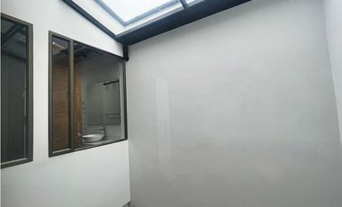 Venta de casa unidad cerrada en la ceja de 148m2