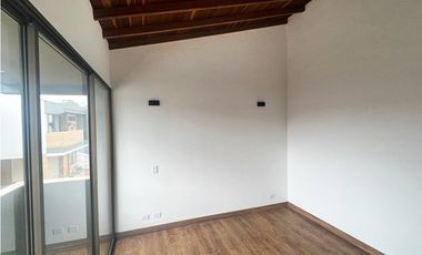 Venta de casa unidad cerrada en la ceja de 148m2