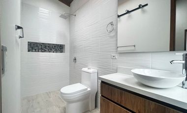 Venta de casa unidad cerrada en la ceja de 148m2