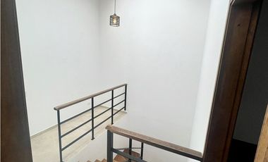 Venta de casa unidad cerrada en la ceja de 148m2