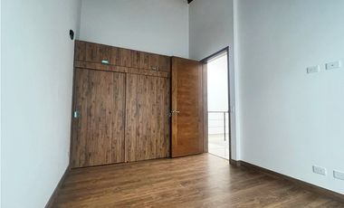 Venta de casa unidad cerrada en la ceja de 148m2