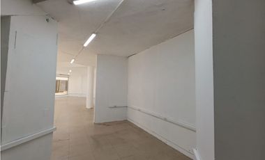 Local en arriendo Centro Comercial Tunal, Bogotá