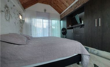 VENPERMUTO HERMOSA CASA CAMPESTRE EN EL MEJOR CONDOMINIO DE CHINAUTA