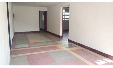 Se arrienda apartamento en El Centro