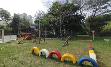 SE VENDE APARTAMENTO. EN JAMUNDI. CON PARQUEADERO PROPIO. EN CONJUNTO CERRADO. EN JAMUNDI. VALLE.