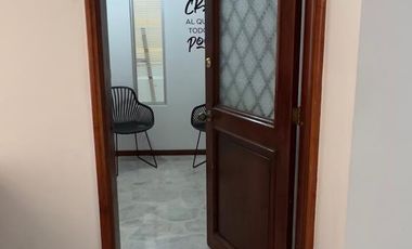 Alquilo Oficina O Consultorio Edificio Nucleo Profesional