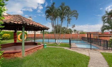 Vendo Apartamento Con Amplios Espacios Vista Panoramica En Jamundi