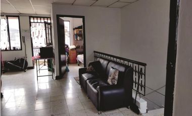 CASA EN VENTA EN PALMIRA BARRIO URIBE SOBRE LA CARRERA 19, 2DO PISO