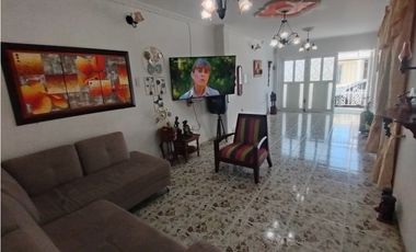CASA BIFAMILIAR EN VENTA PALMIRA BARRIO EL PRADO
