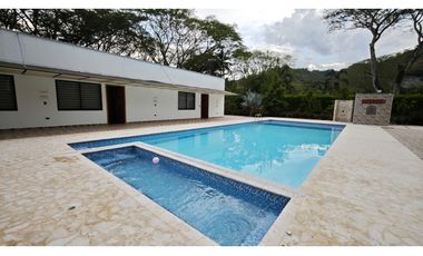 Casa en parcelacion tierra del sol sopetran