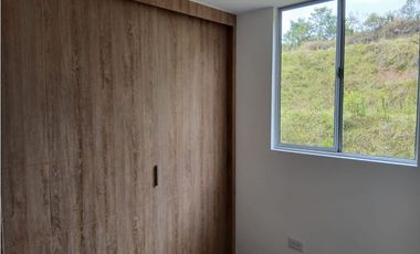 Se arrienda apartamento ubicado en el municipio de La Ceja Antioquia.