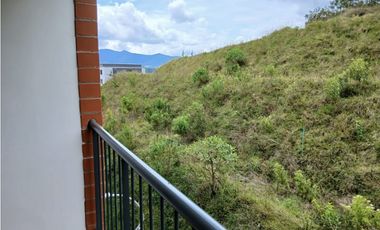 Se arrienda apartamento ubicado en el municipio de La Ceja Antioquia.