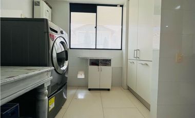 ARRIENDO CASA CON 230 M2 CLUB HOUSE - CAJICA