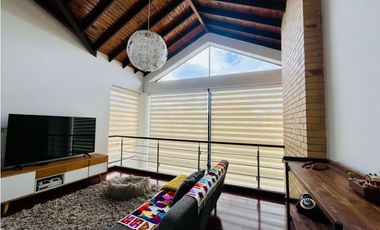 ARRIENDO CASA CON 230 M2 CLUB HOUSE - CAJICA