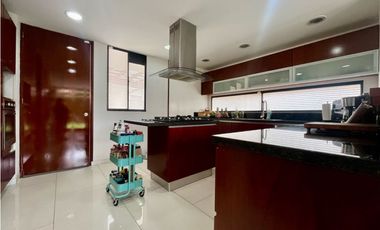 ARRIENDO CASA CON 230 M2 CLUB HOUSE - CAJICA