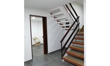 ARRIENDA CASA EN LAURELES