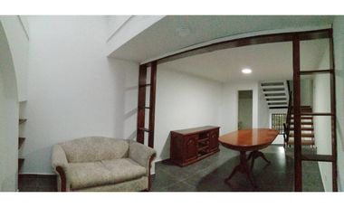 ARRIENDA CASA EN LAURELES