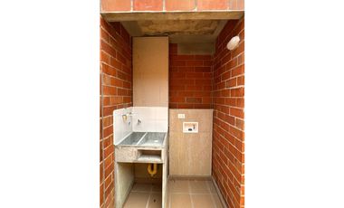 VENTA CASA OBRA GRIS 67 M² 2 NIVELES ENTREVIENTOS JAMUND