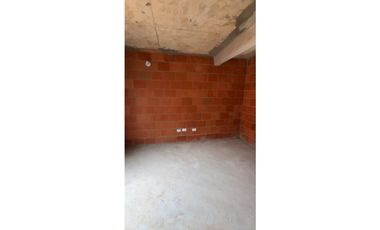 VENTA CASA OBRA GRIS 67 M² 2 NIVELES ENTREVIENTOS JAMUND