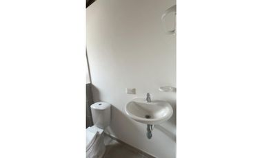 VENTA CASA OBRA GRIS 67 M² 2 NIVELES ENTREVIENTOS JAMUND