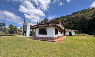 Vendo casa campestre en el Retiro, Oriente Antioqueño