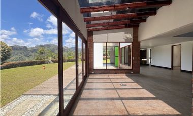 Vendo casa campestre en el Retiro, Oriente Antioqueño