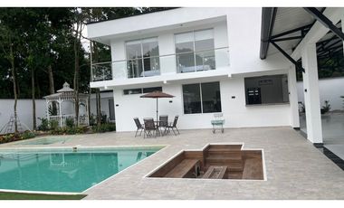 Alquilo casa Campestre con salón de eventos Vereda Bella Suiza