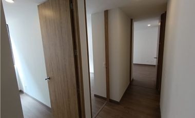Apartamento en arriendo, en la Gran Granada, Bogotá.