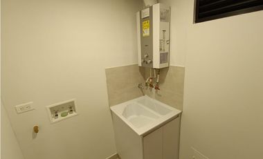 Apartamento en arriendo, en la Gran Granada, Bogotá.