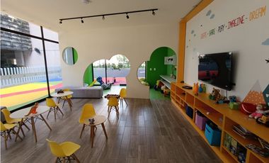 Apartamento en arriendo, en la Gran Granada, Bogotá.