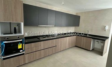 Departamento en venta en Lomas de Tecamachalco, Naucalpan de Juárez 25-2637 MM