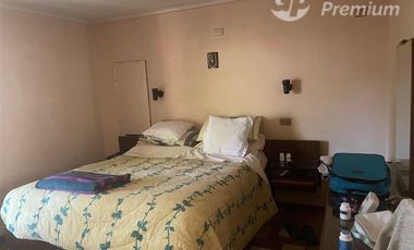 Casa en Venta en Entre Calle Arza y Ugalde