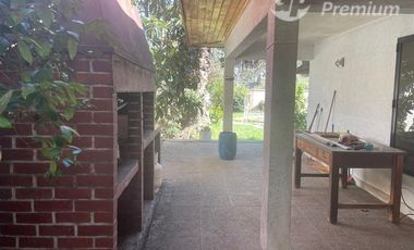 Casa en Venta en Entre Calle Arza y Ugalde