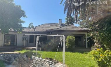Casa en Venta en Entre Calle Arza y Ugalde