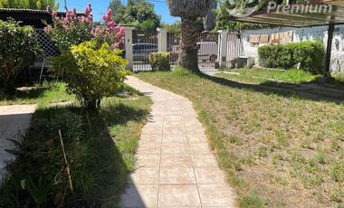 Casa en Venta en Entre Calle Arza y Ugalde